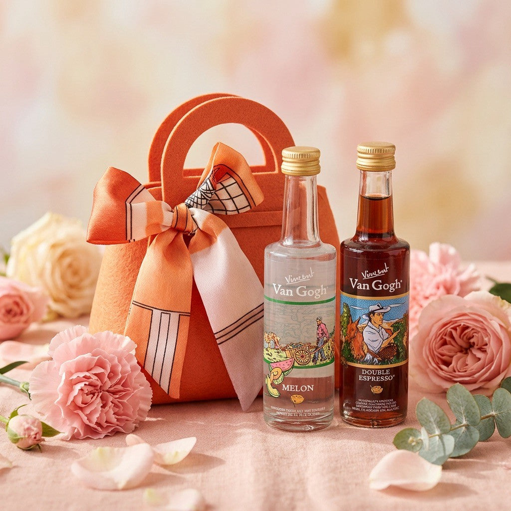 ホリデーウォッカ ミニ2本 & バック付き ギフトセット | Van Gogh VODKA（ヴァンゴッホウォッカ、各50ml）